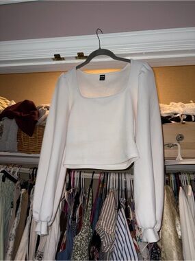 SHEIN White Long Sleeve Square Neck Cropped Blouse